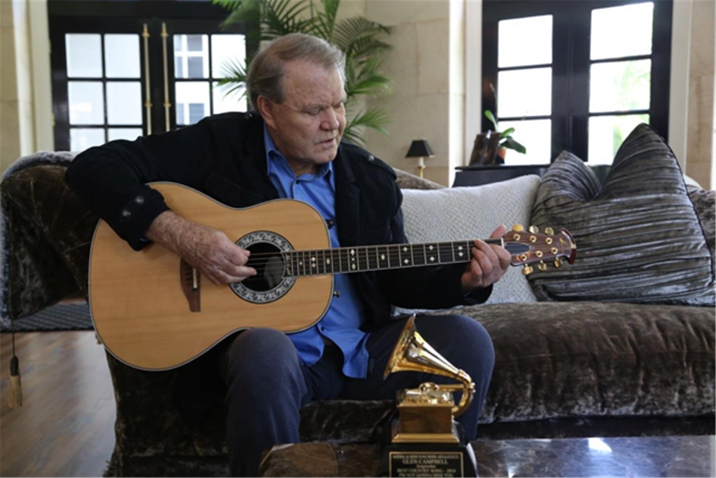 Glen Playing His Glen Campbell Artist 1627LTD