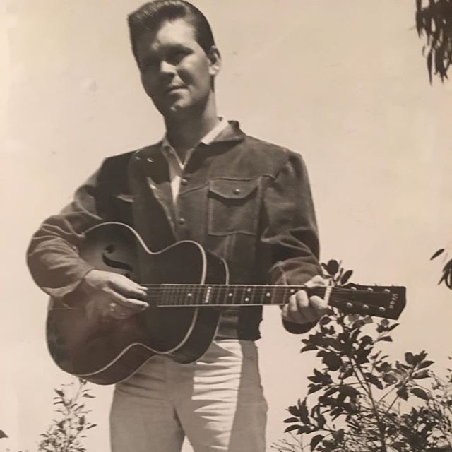 1 Early photo of Glen Campbell with Guitar from Big Bluegrass Special.jpg