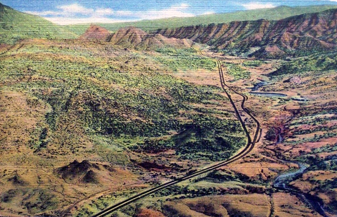 1940 Postcard of Tijeras Canyon Outside of Albuquerque