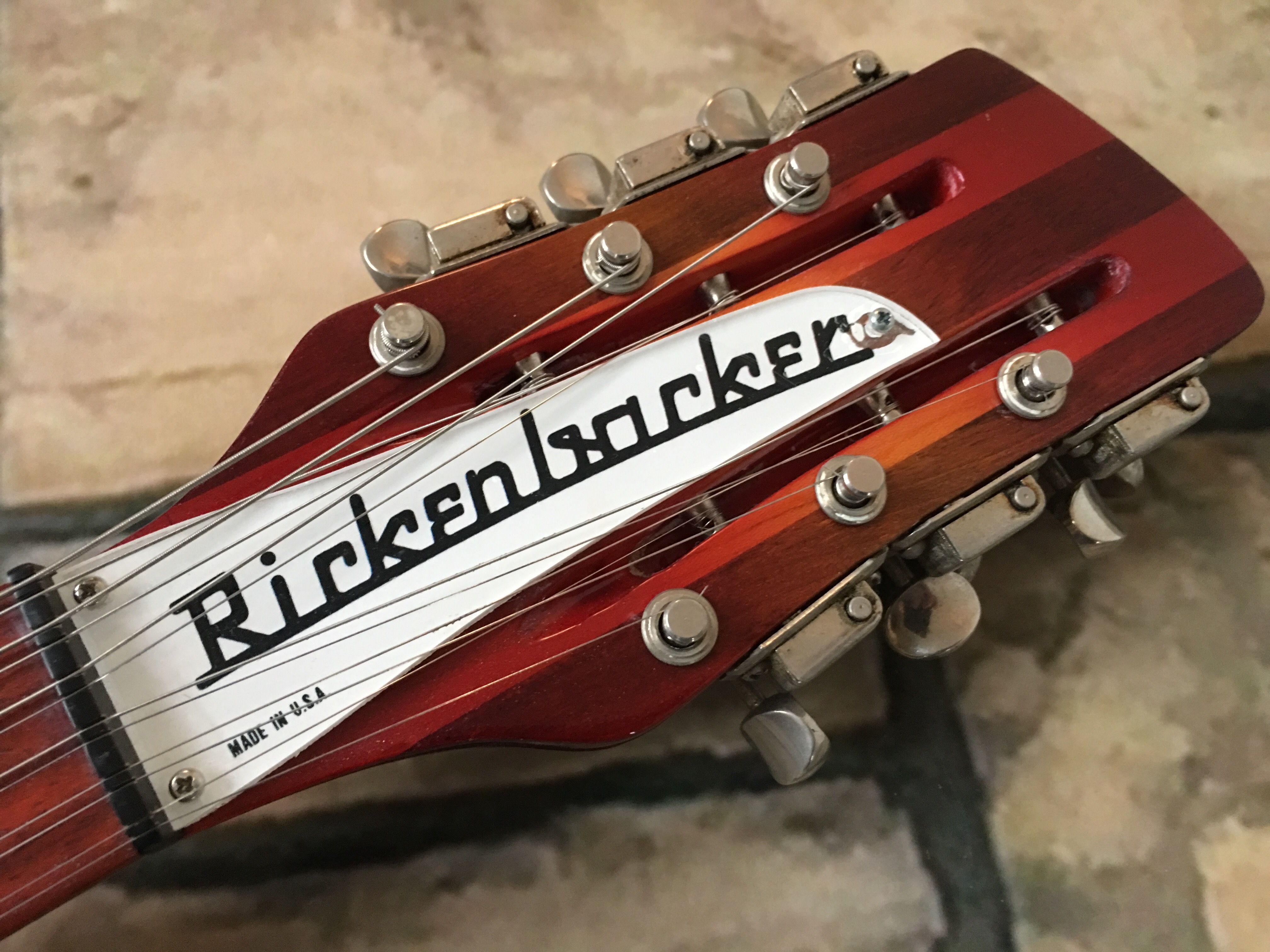 Glen Campbells Rickenbacker 360-12 Head Front