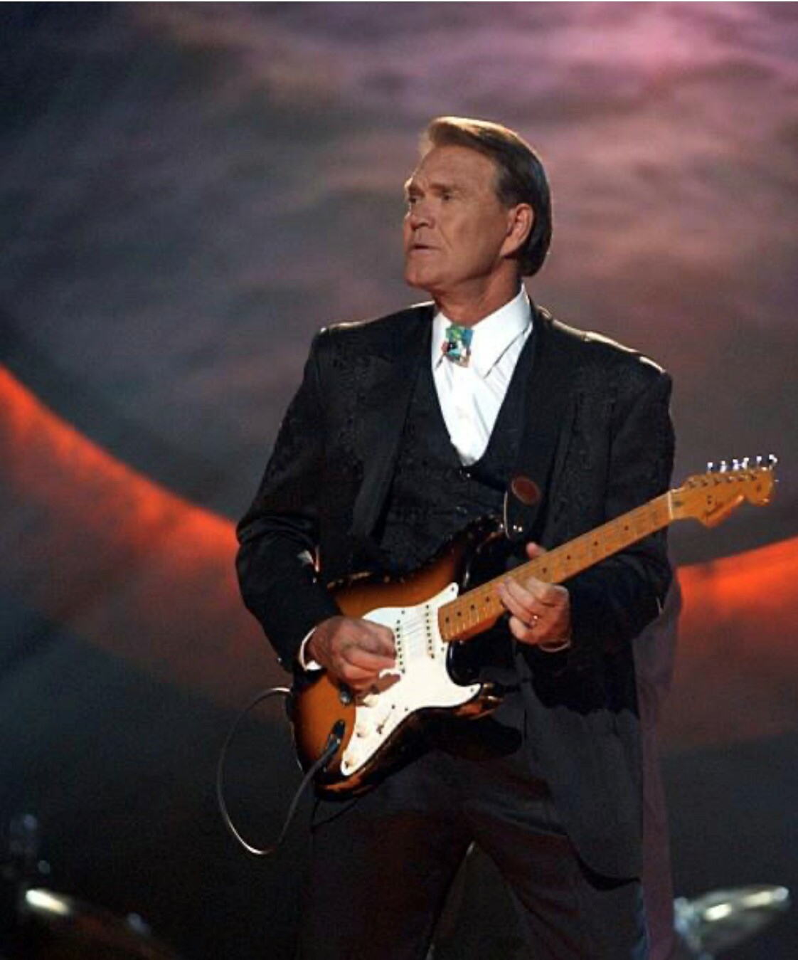 glen w tobacco tele.jpg