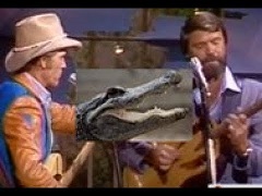 Glen Campbell_Jerry Reed_and Gator-gcf2.jpg